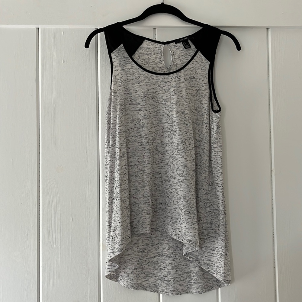 Feathered high low tank top